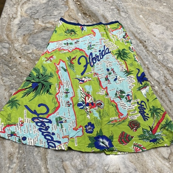 Vintage BETSYS Semi Sheer Skirt Florida Beaches Map Made in California Small - Picture 7 of 10